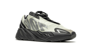 Yeezy 700 MNVN Bone 8