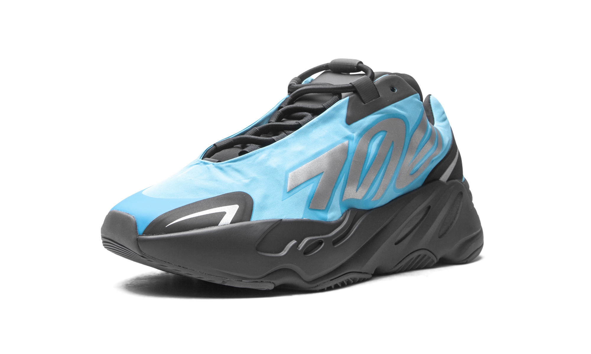 Yeezy 700 MNVN Bright Cyan 5
