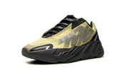 Yeezy 700 MNVN Resin 4