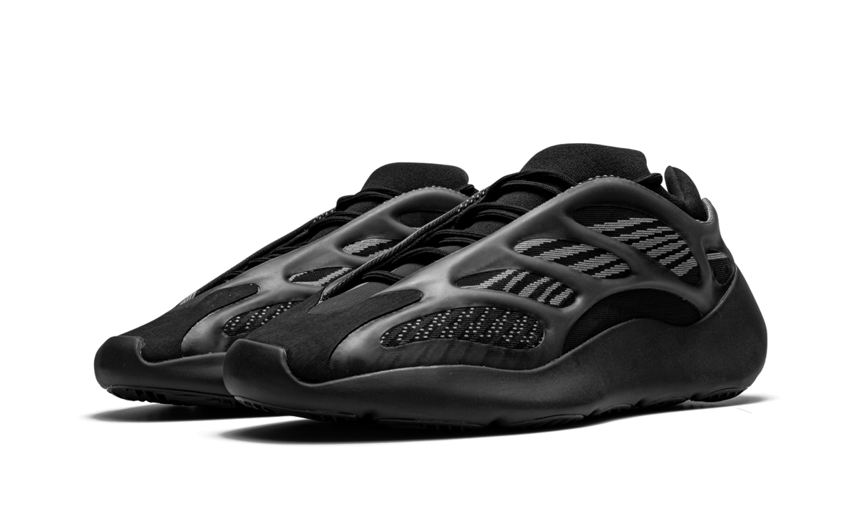 Yeezy 700 V3 Alvah 3