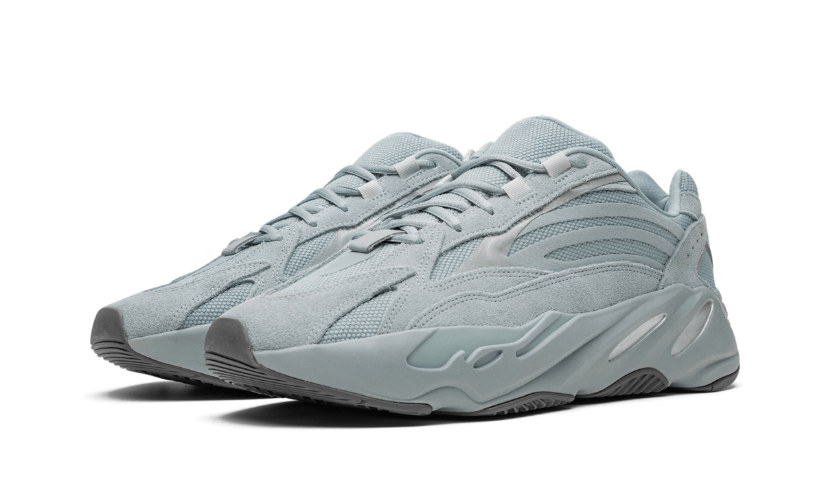 Yeezy Boost 700 V2 Hospital Blue 3