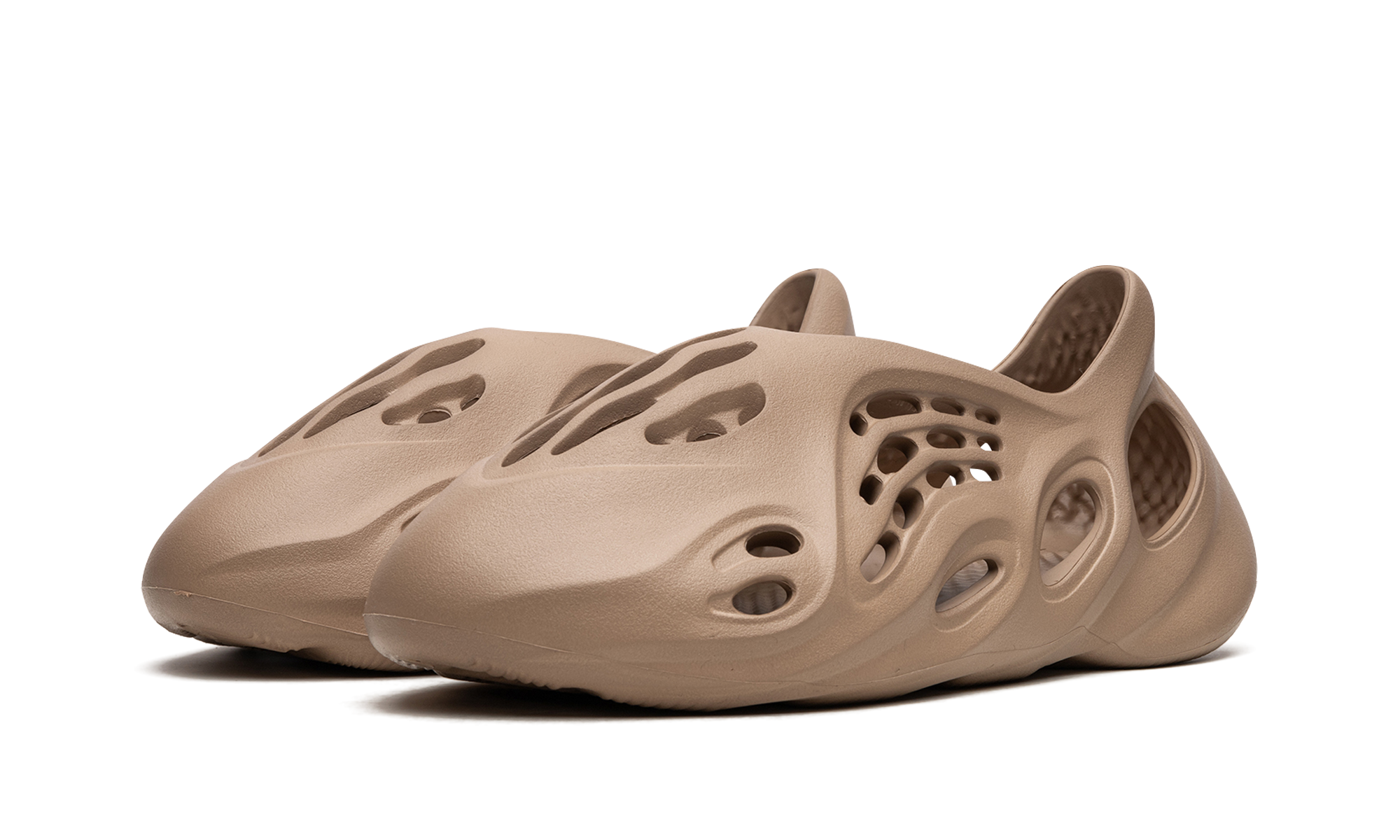 Yeezy Foam RNNR Clay Mole 3