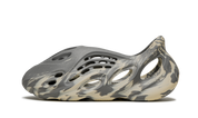 Yeezy Foam RNNR MXT Moon Gray 2