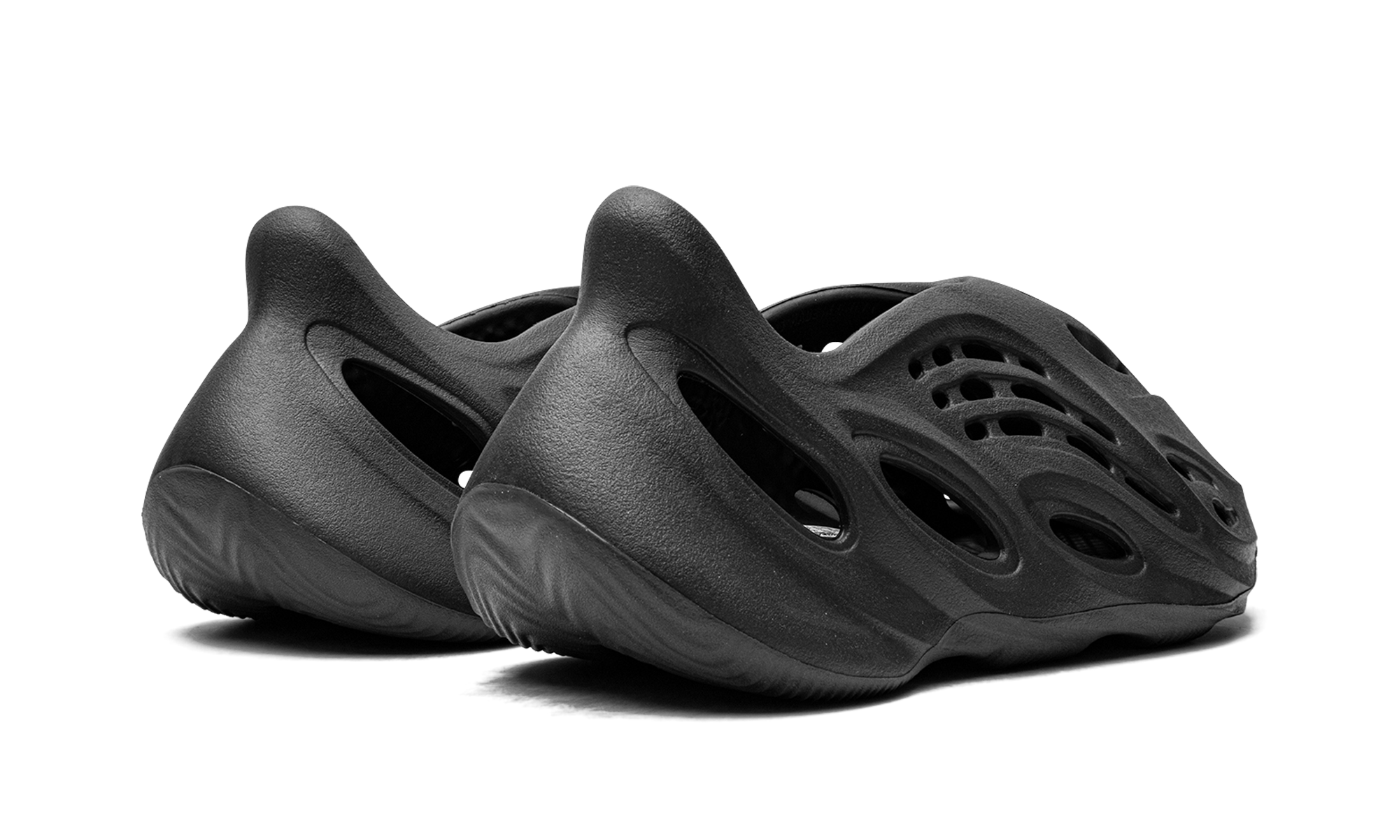 Yeezy Foam RNNR Onyx 3