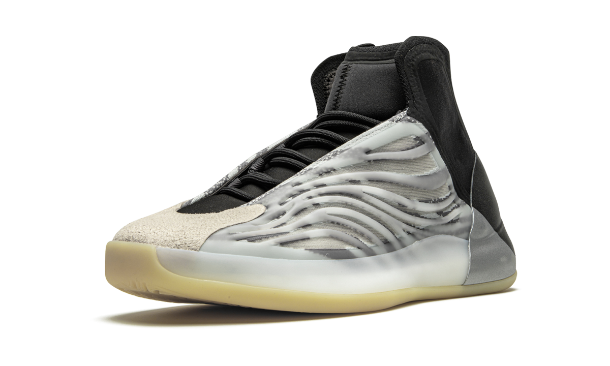 Yeezy QNTM BSKTBL 5