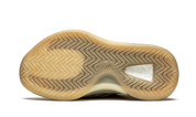 Yeezy QNTM Flash Orange 6