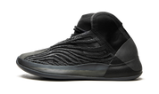 Yeezy QNTM Onyx 1