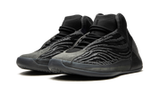 Yeezy QNTM Onyx 3