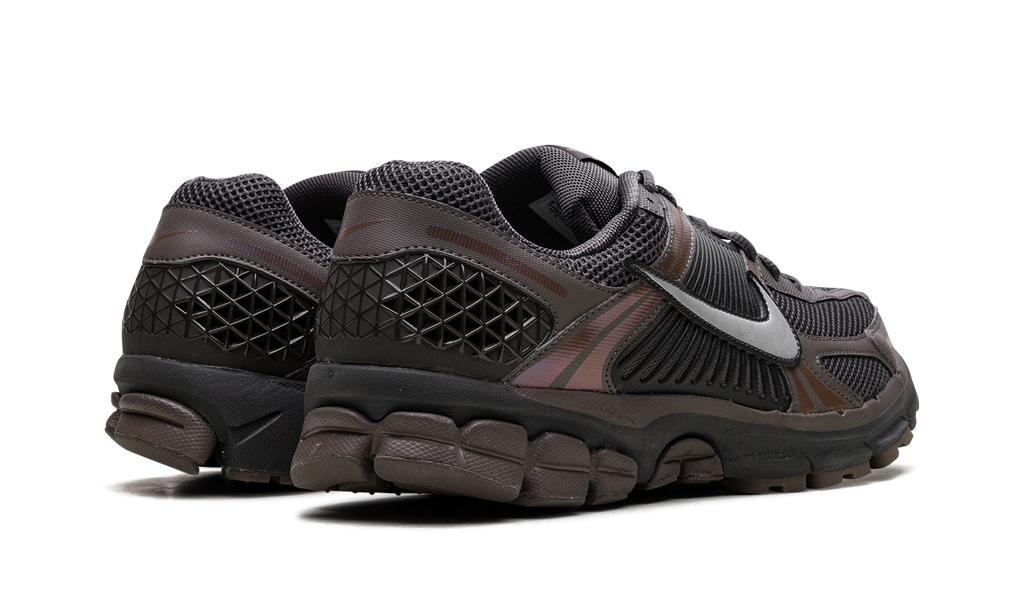 Nike Zoom Vomero 5 'Cave Stone'