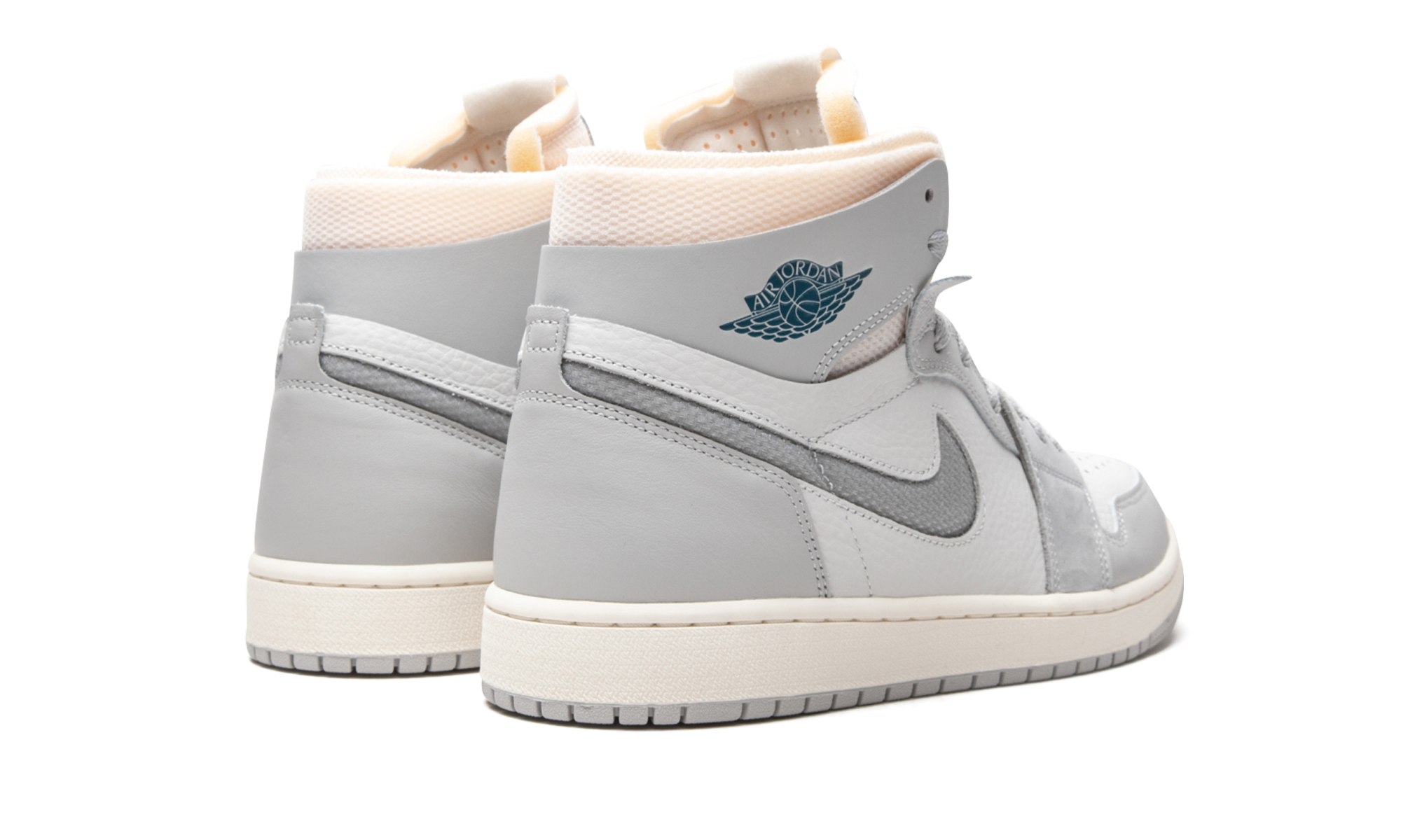 Air Jordan 1 High Zoom Air CMFT London 3