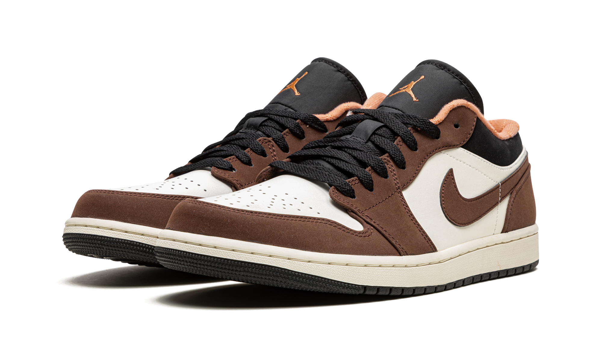 Air Jordan 1 Low Mocha 3