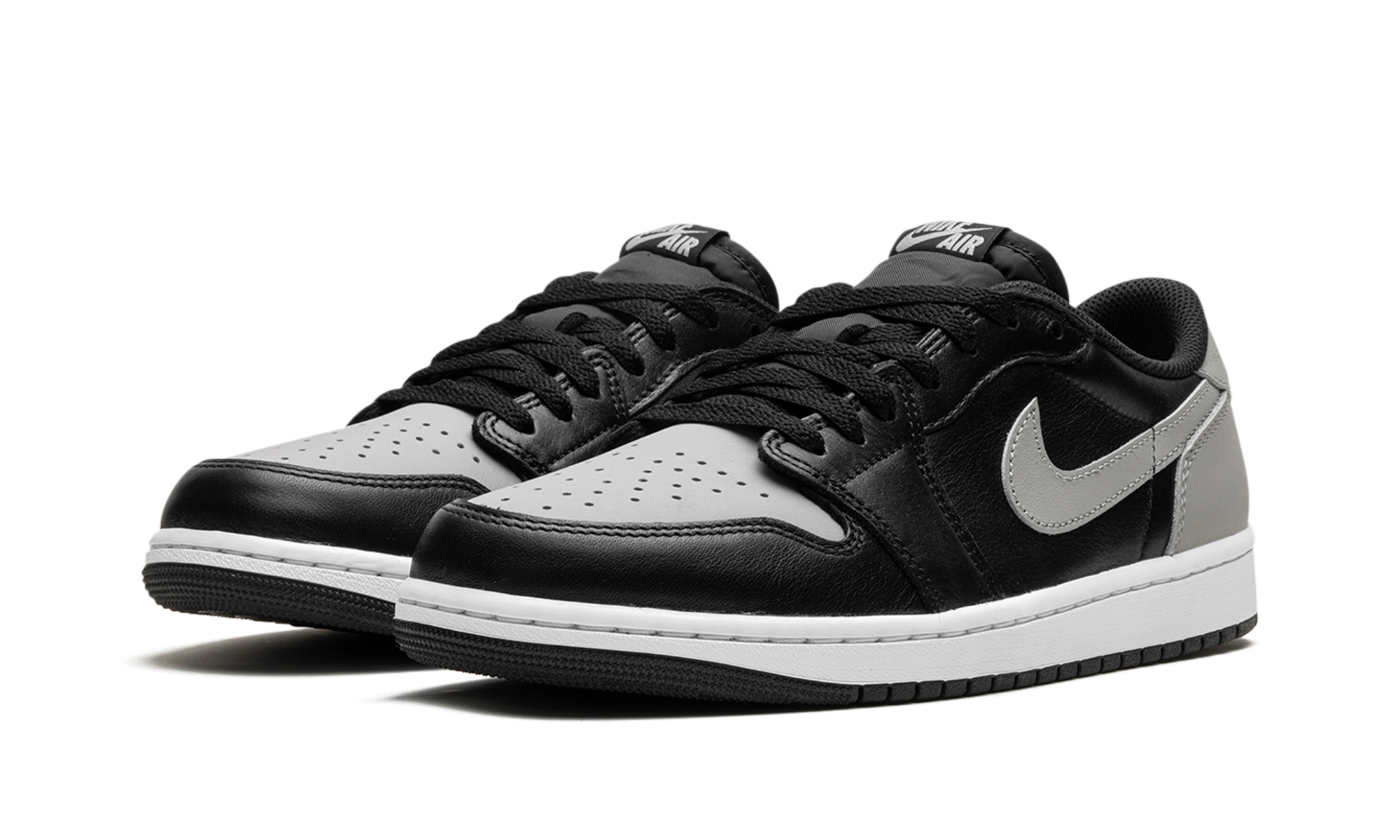 Air Jordan 1 Low OG Shadow (2024) 3