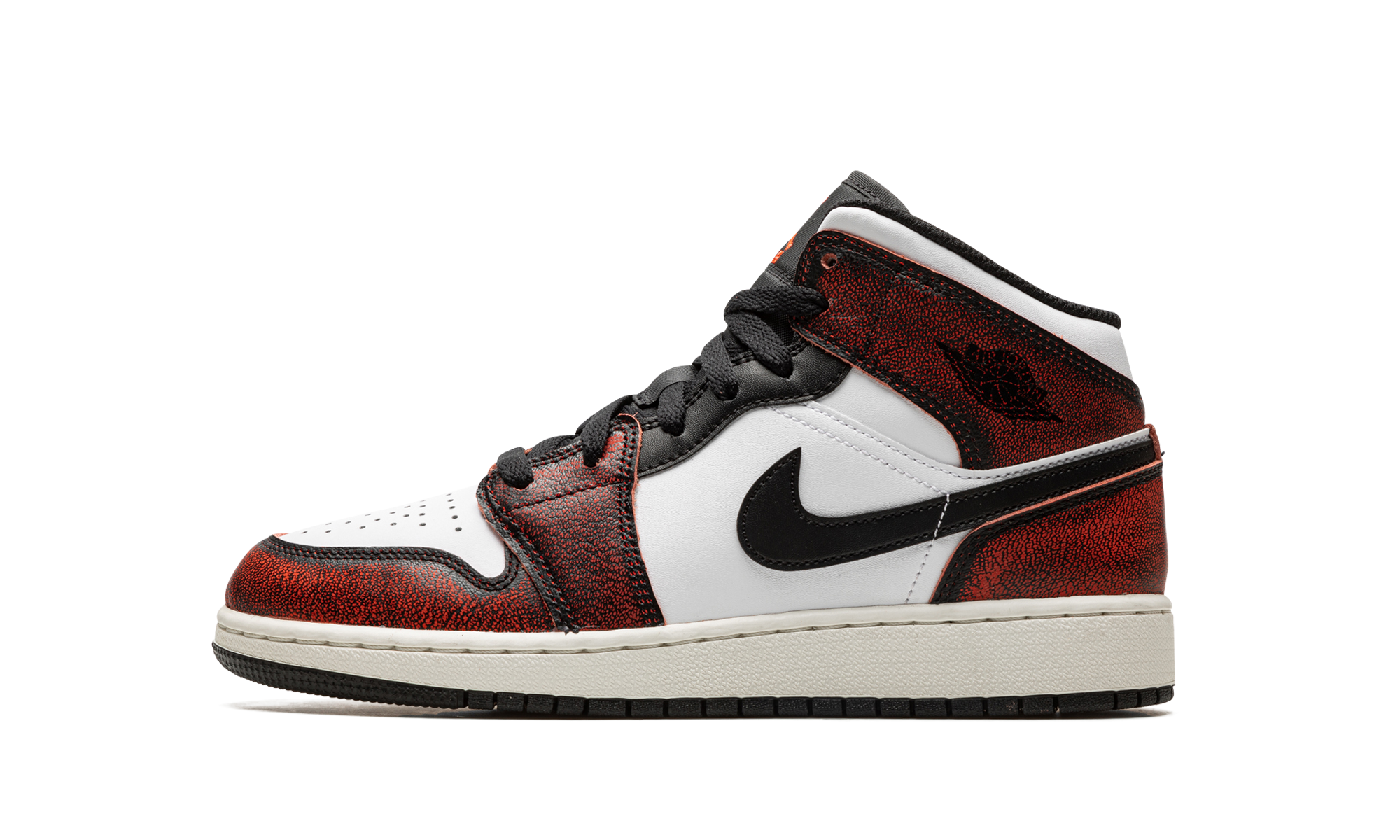 Air Jordan 1 Mid SE Wear-Away Chicago (GS) 2