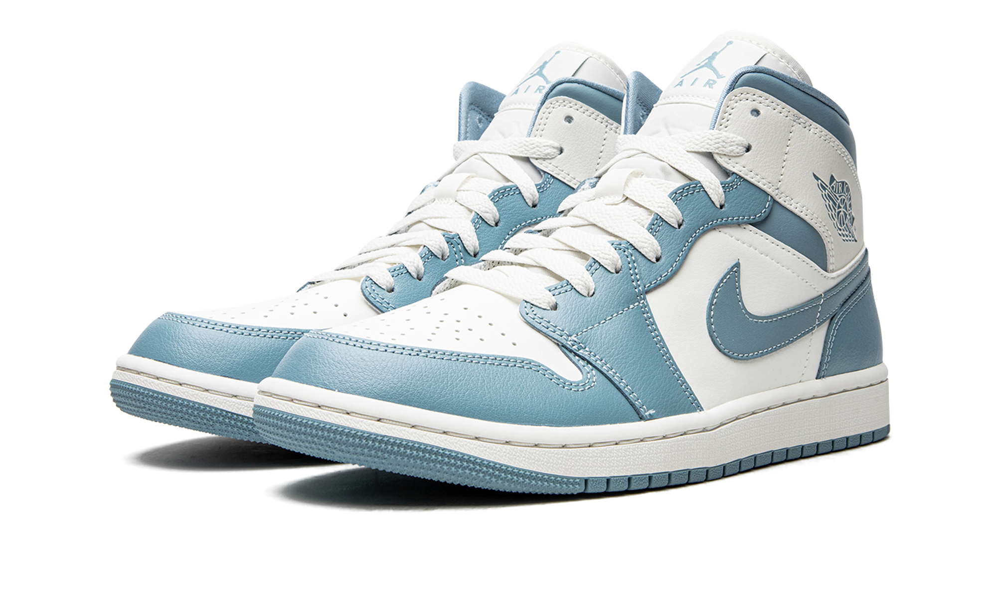 Air Jordan 1 Mid UNC (2022) 2