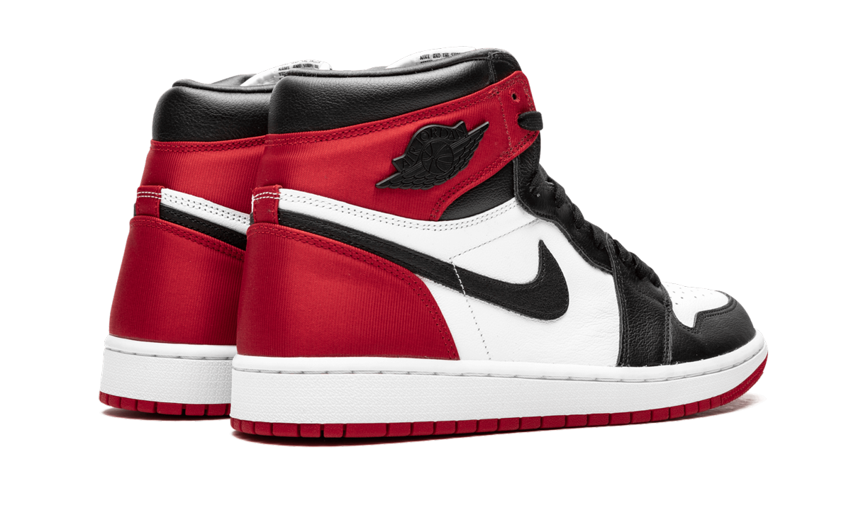 Air Jordan 1 Retro High Satin Black Toe 4