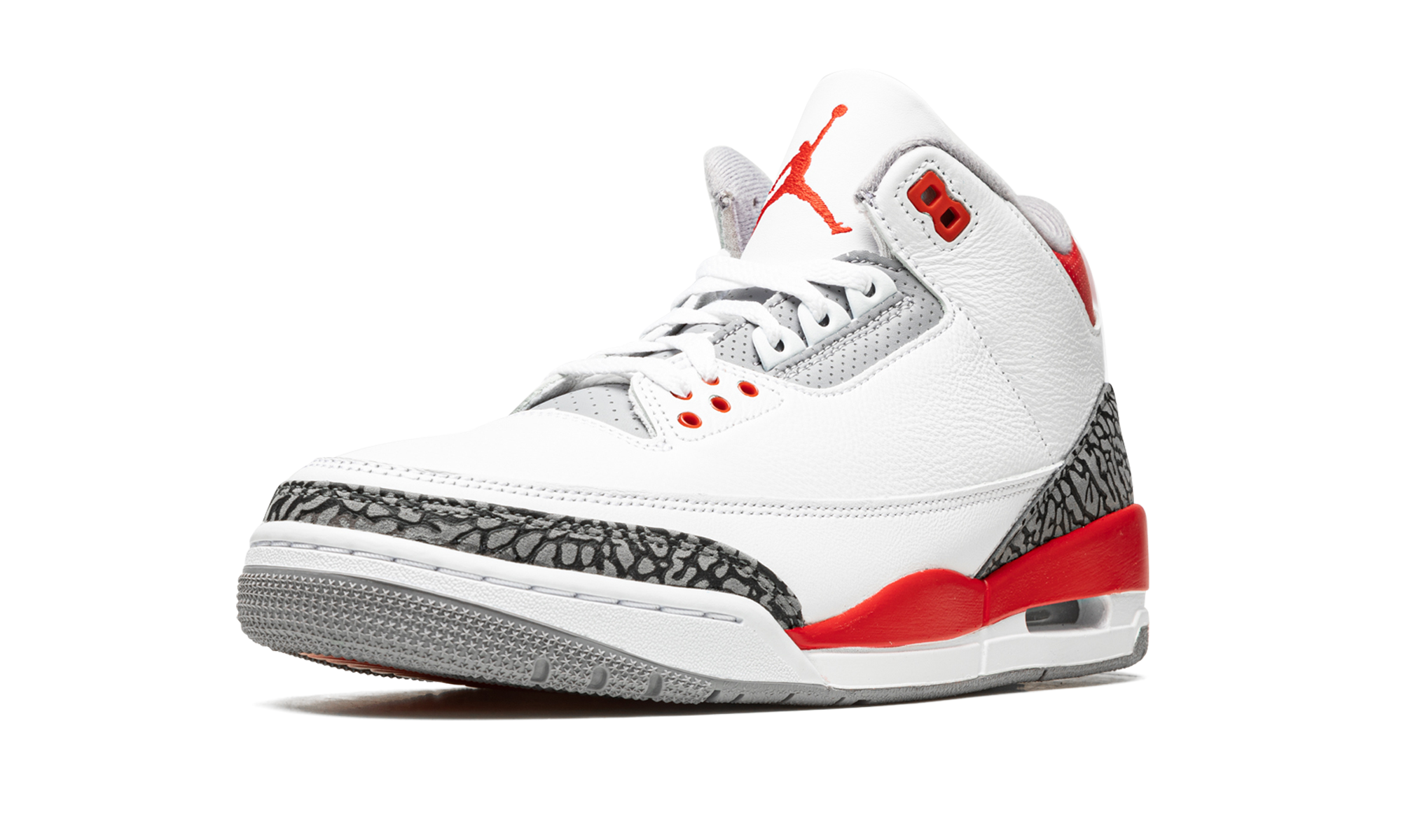 Air Jordan 3 Retro Fire Red (2022) 4