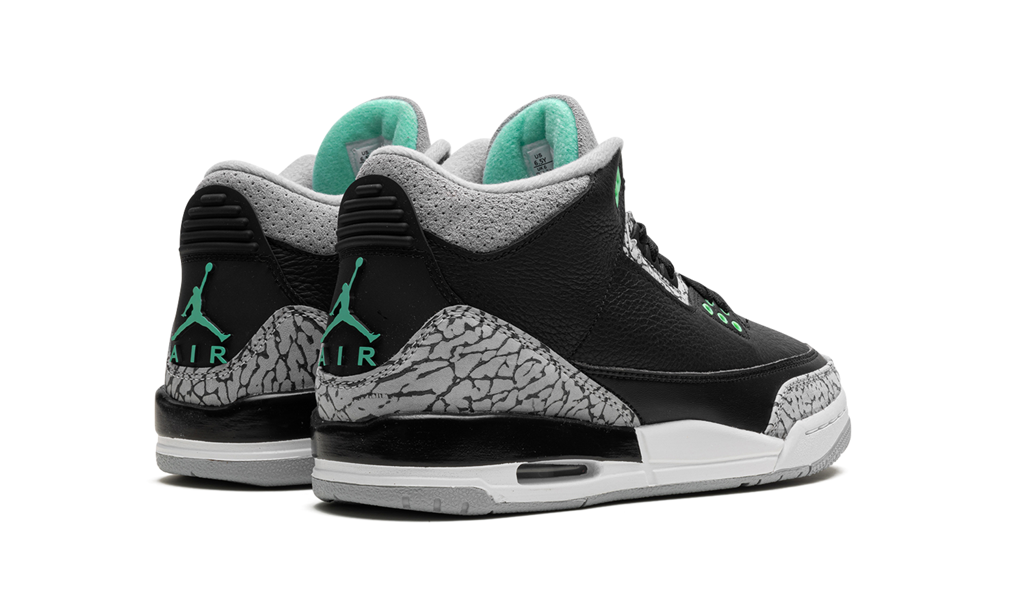 Air Jordan 3 Retro Green Glow 4