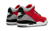 Air Jordan 3 Retro SE Fire Red 4