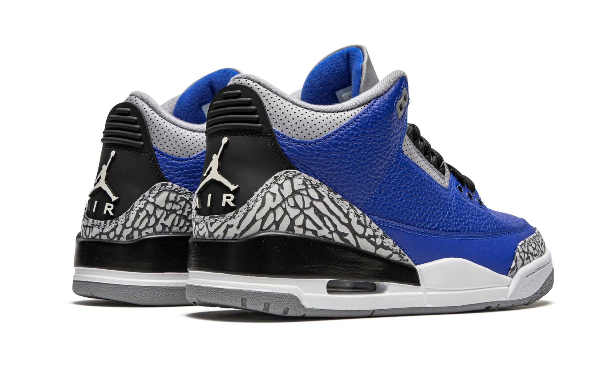 Air Jordan 3 Retro Varsity Royal Cement 3