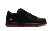 Dunk Low SB TRD QS Black Pigeon 8