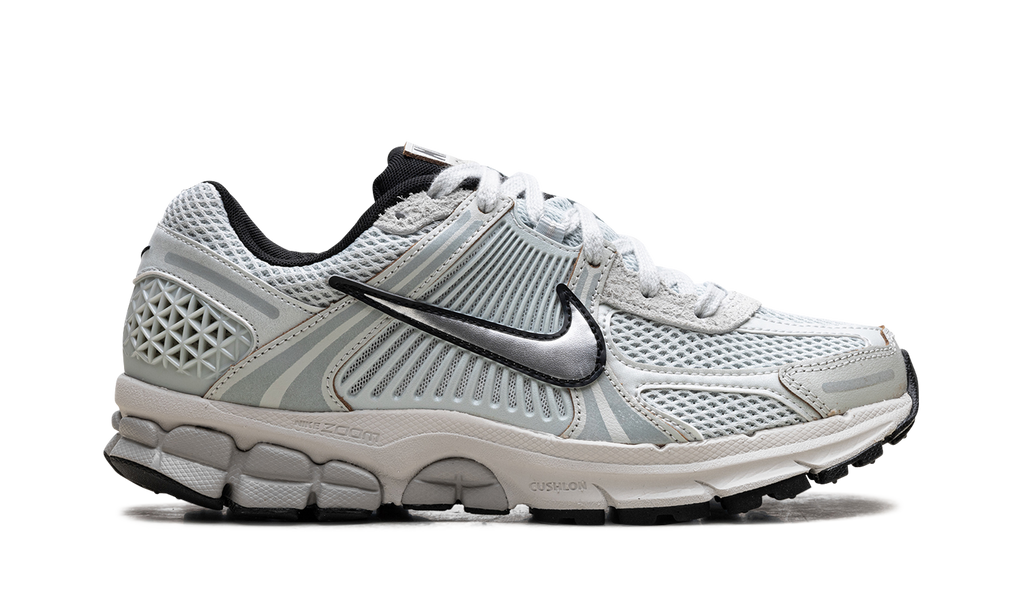 Nike Zoom Vomero 5 'Light Silver Chrome' (W)