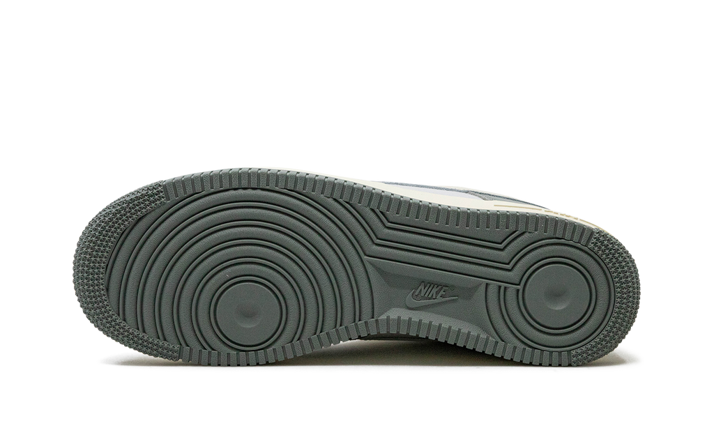 Nike Air Force 1 Low '07 LX Mica Green 6