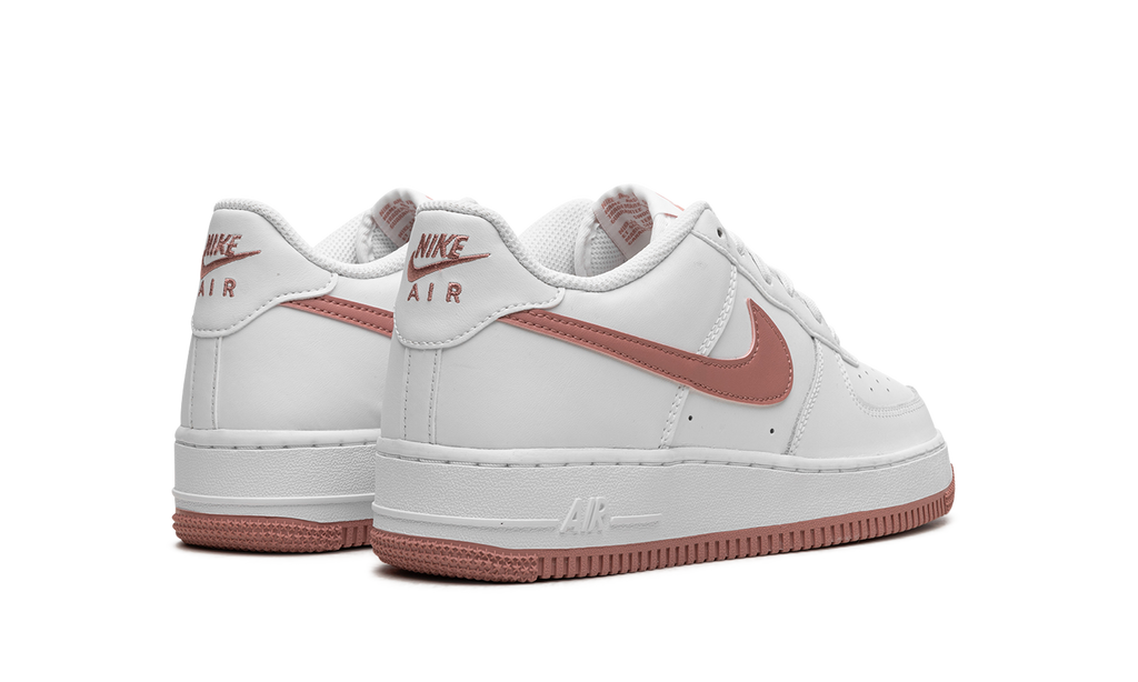 Nike Air Force 1 Summit White Red Stardust (GS) 4