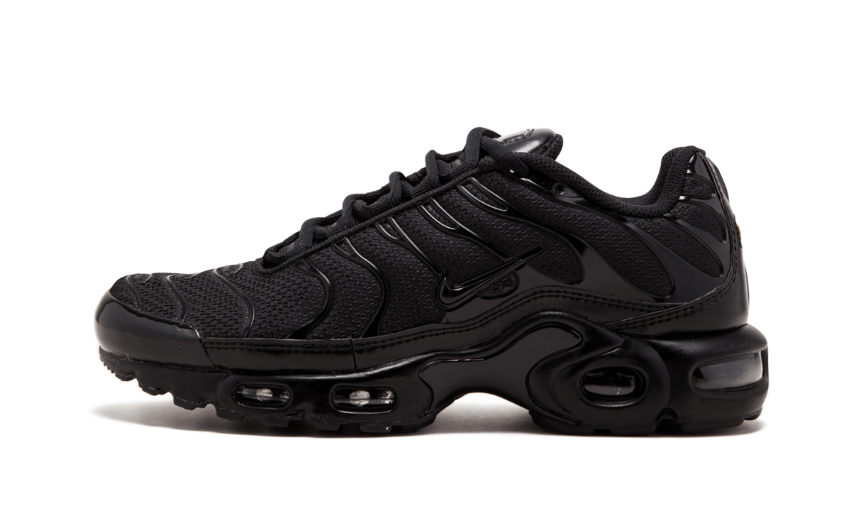 Nike Air Max Plus Triple Black 1