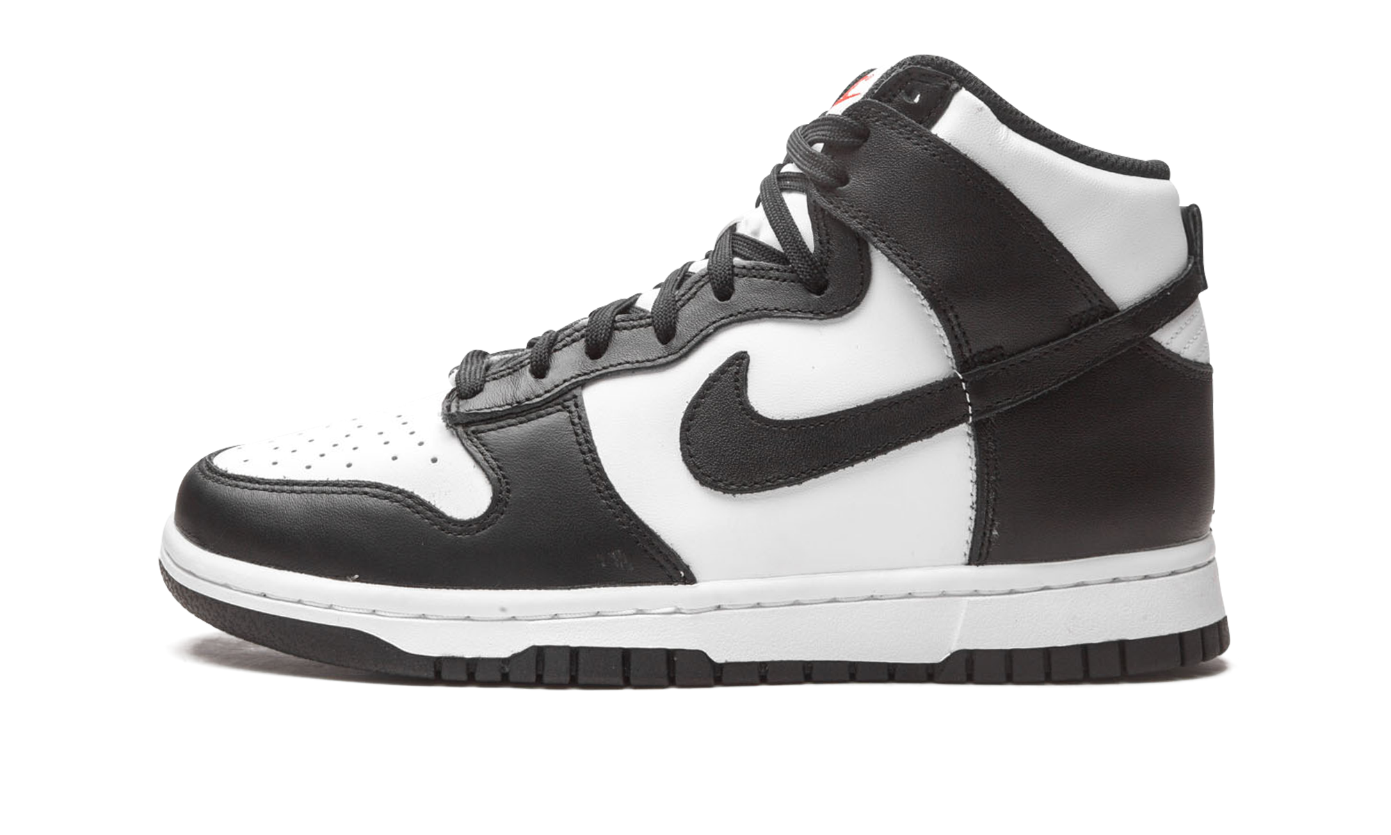Nike Dunk High Panda (2021) 1