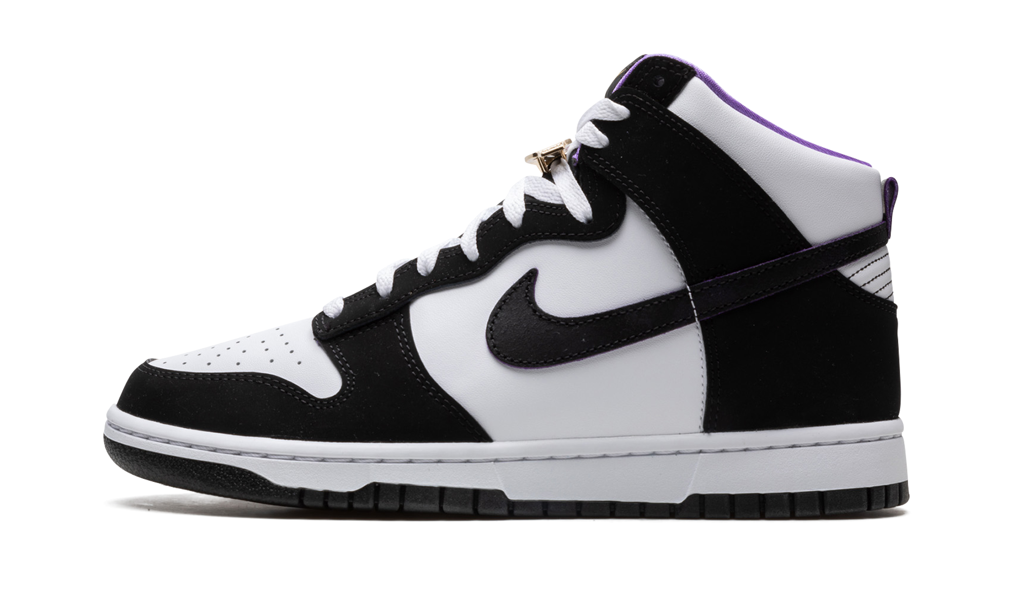 Nike Dunk High Premium Emb World Field 1