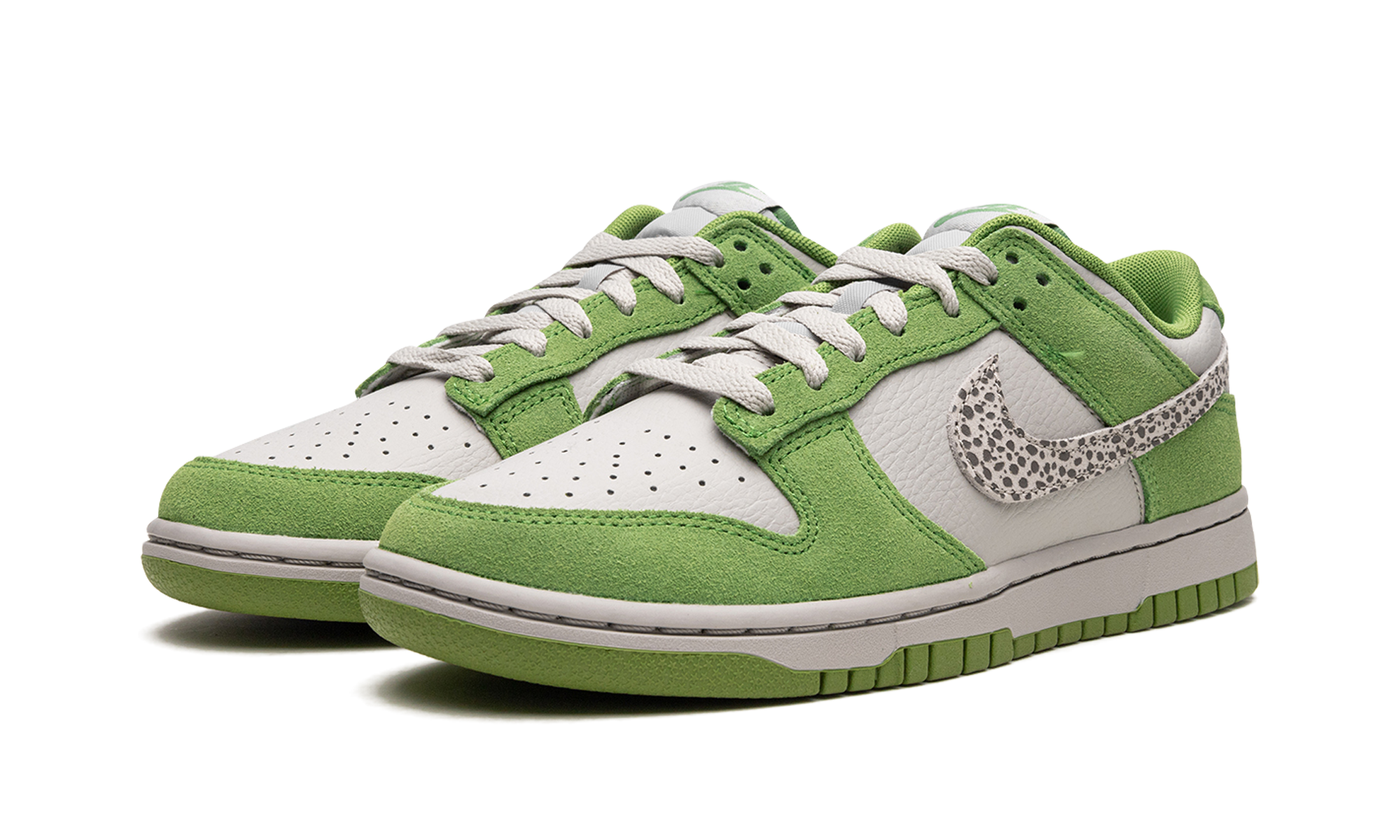 Nike Dunk Low AS Safari Swoosh Chlorophyll 3