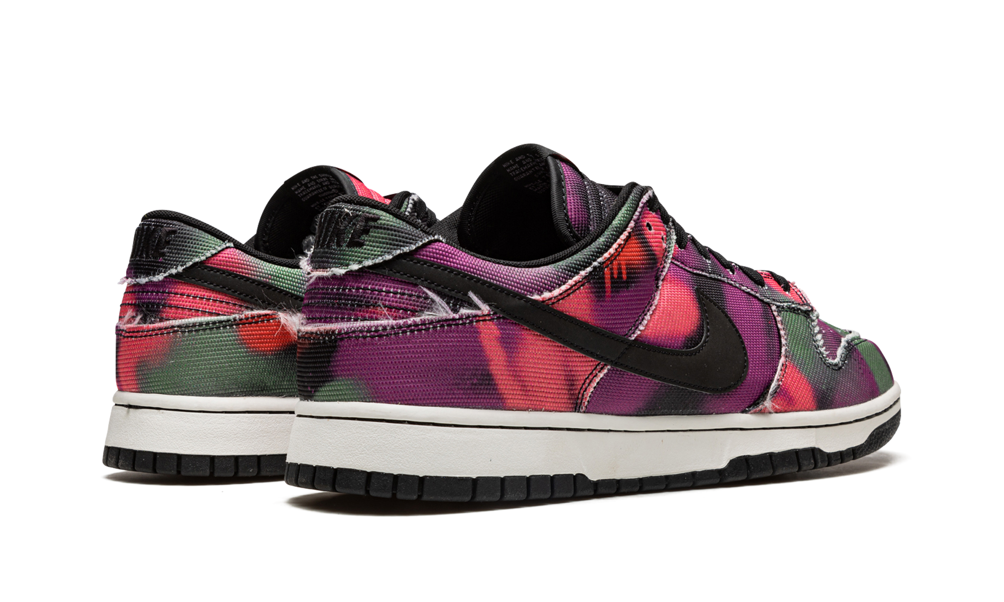 Nike Dunk Low Graffiti Pink 3