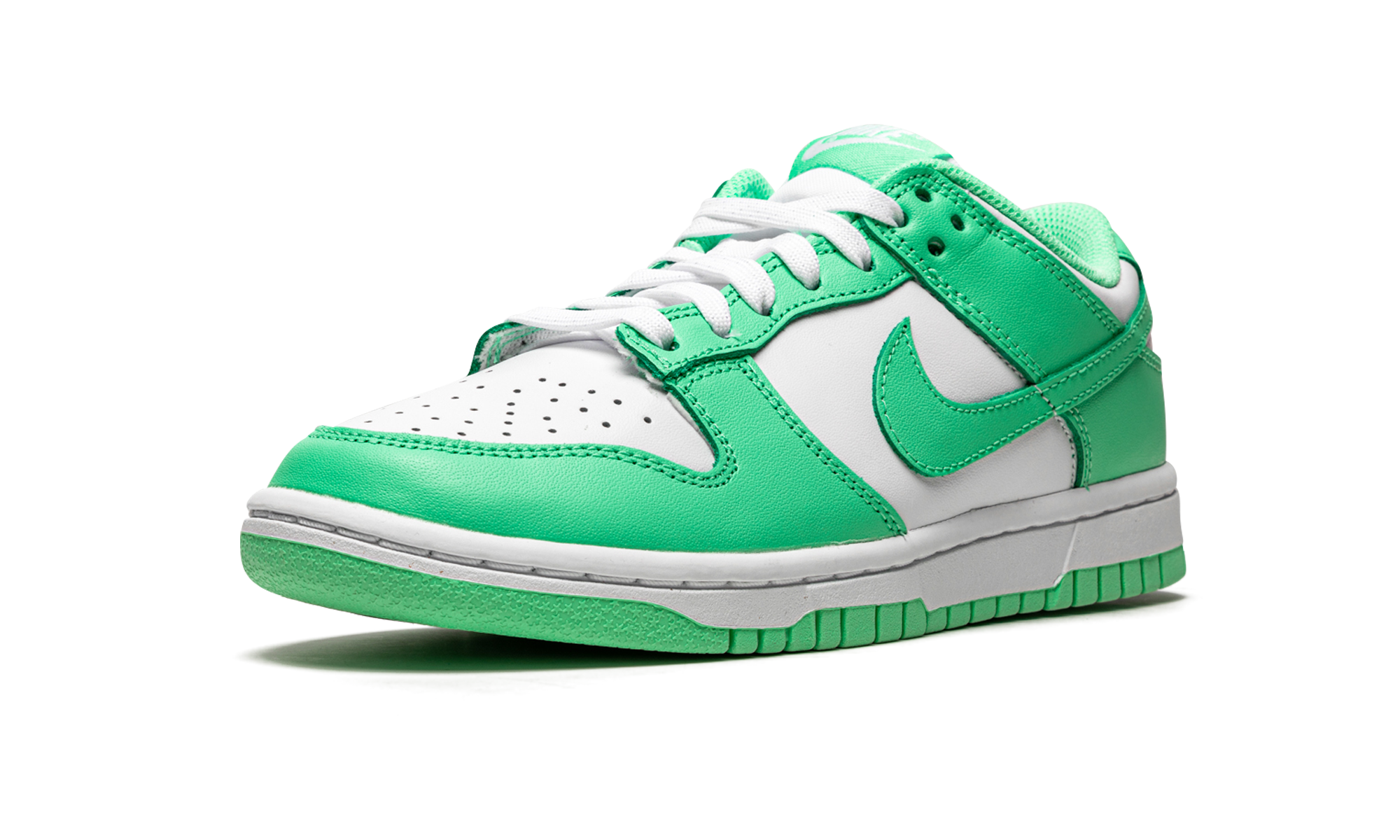 Nike Dunk Low Green Glow 4