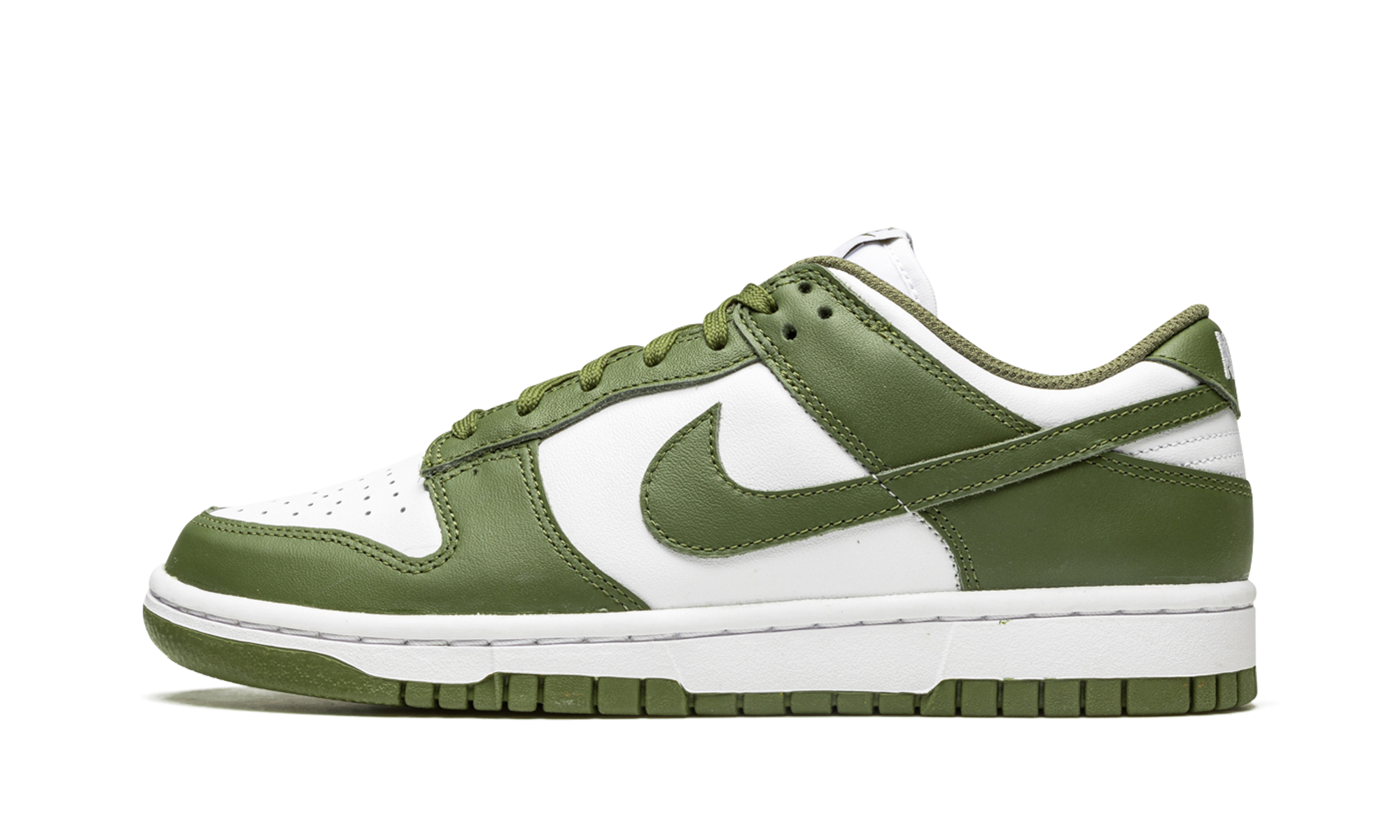 Nike Dunk Low Medium Olive 1