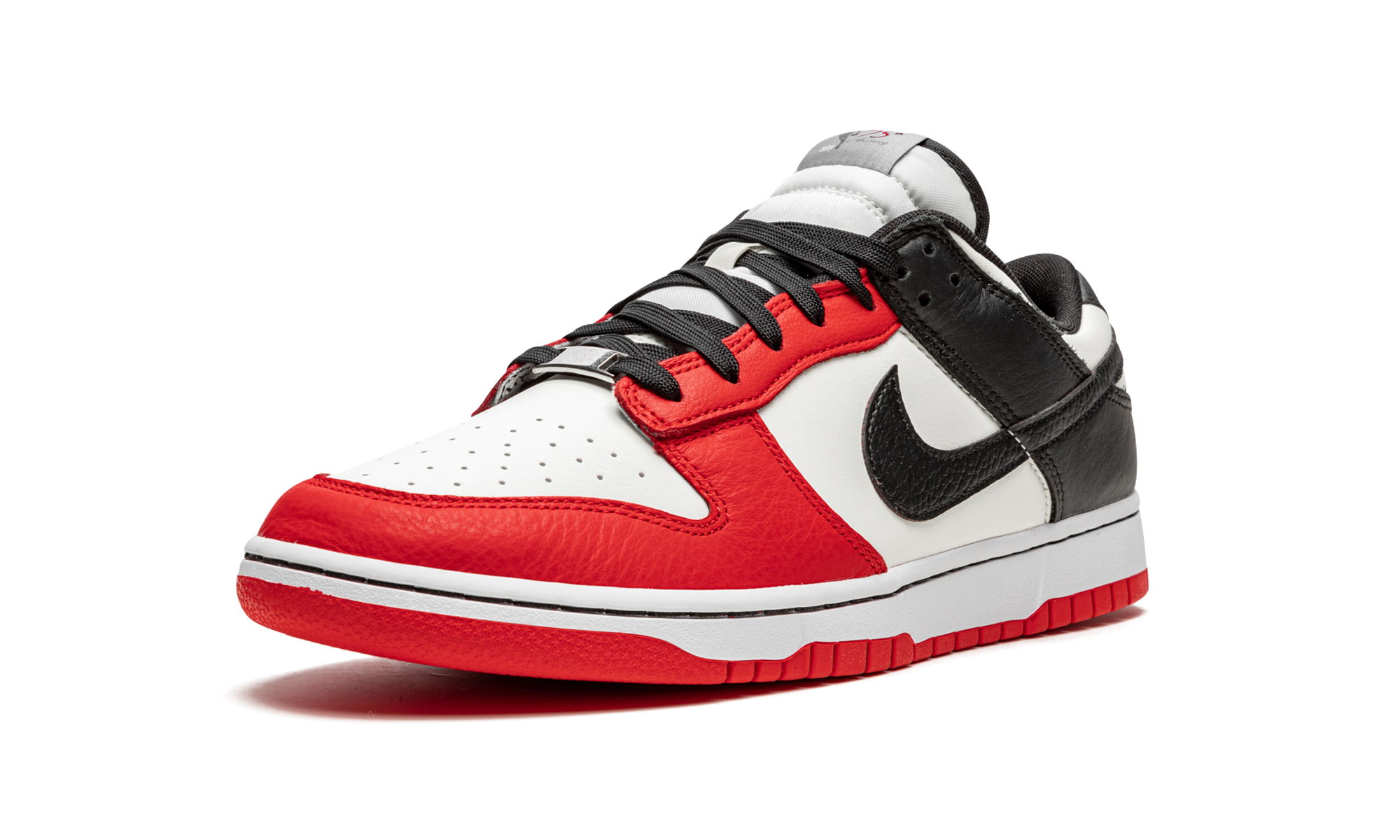 Nike Dunk Low NBA 75th Anniversary Chicago Bulls 4
