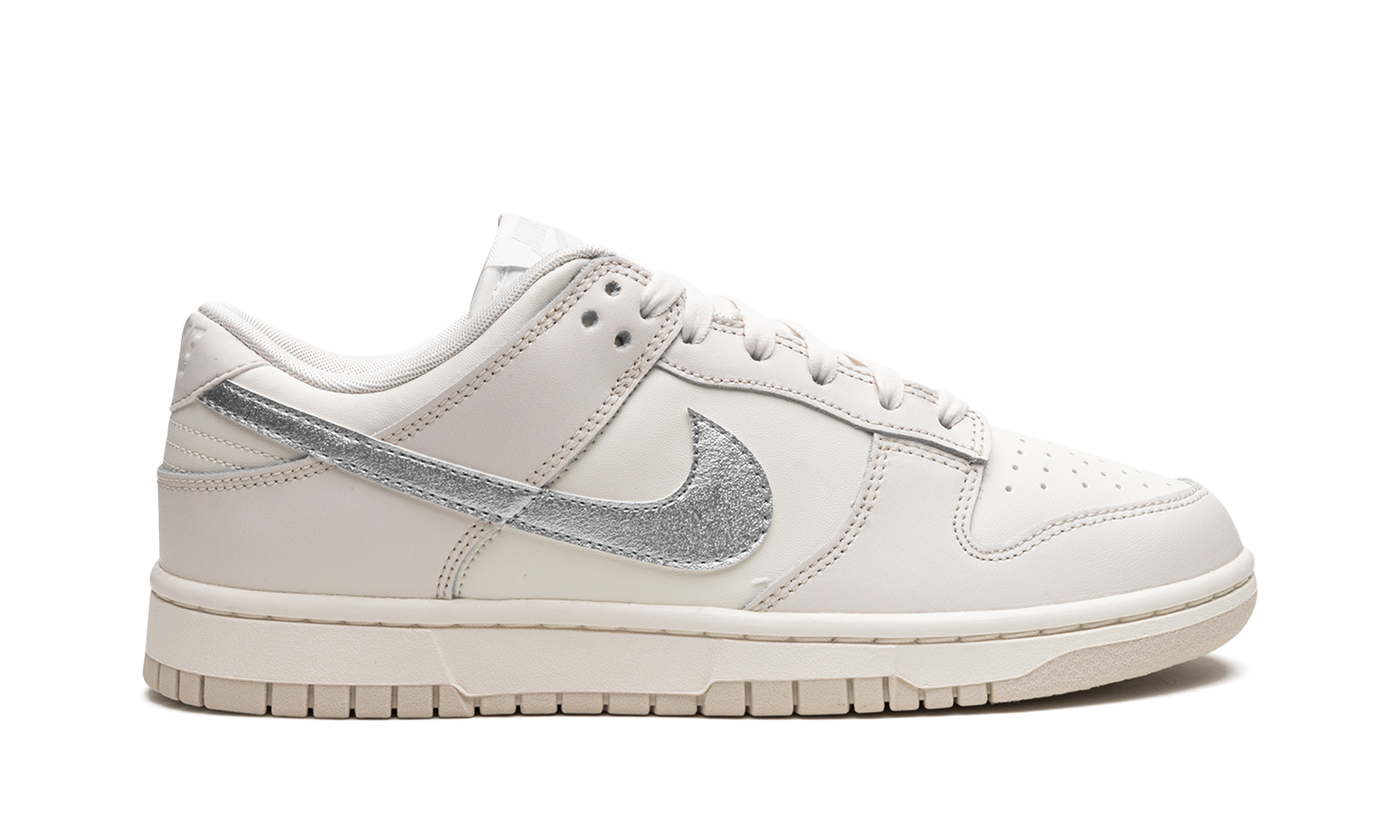 Nike Dunk Low Oxygen Purple