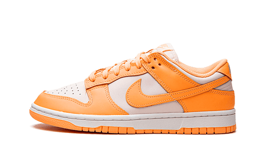 Nike Dunk Low Peach Cream