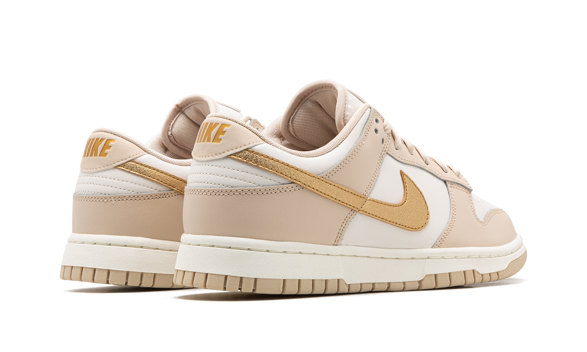 Nike Dunk Low Phantom Metallic Gold 4
