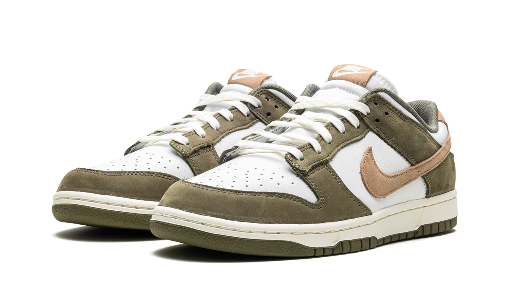 Nike Dunk Low Premium Medium Olive Hemp 3