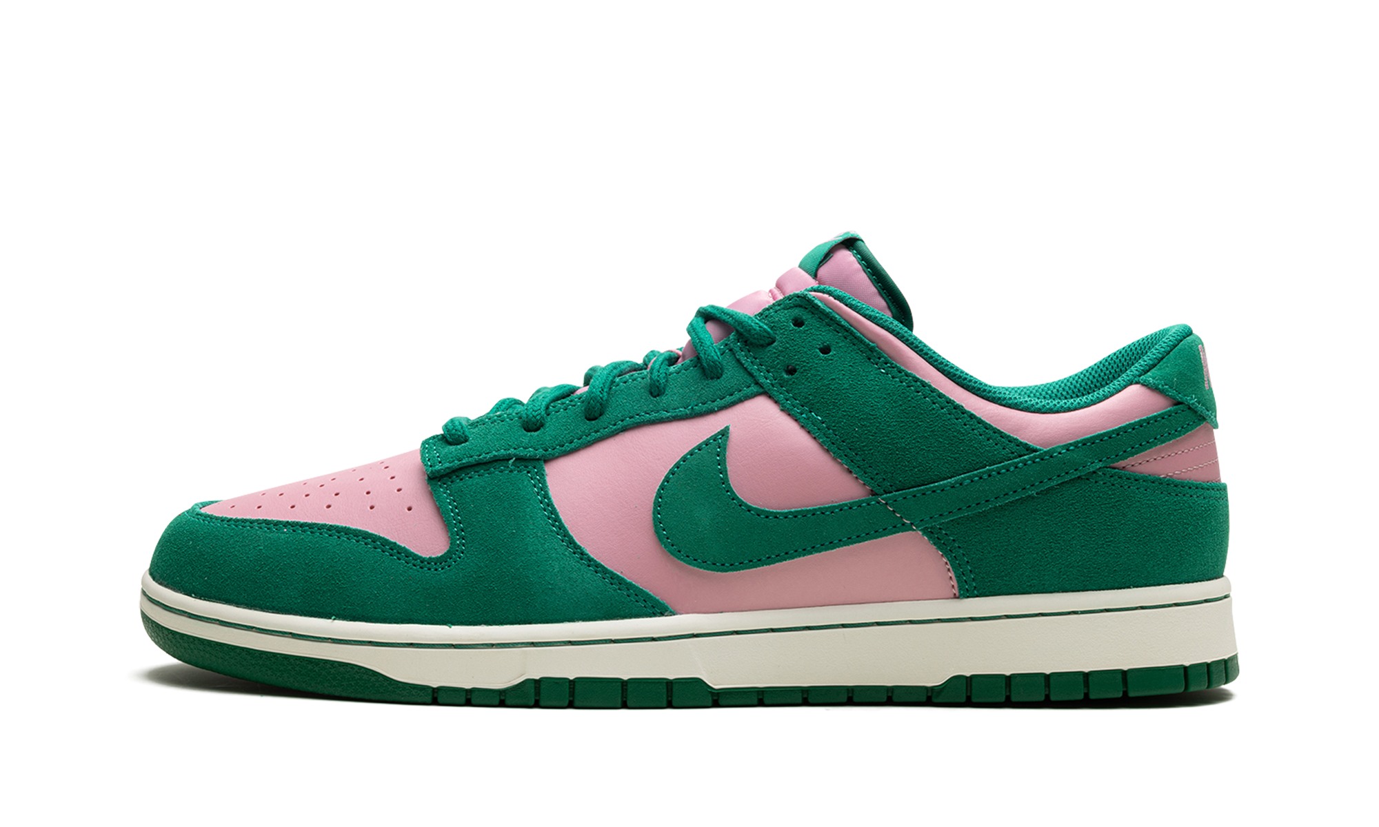 Nike Dunk Low Retro SE Medium Soft Pink Malachite 1