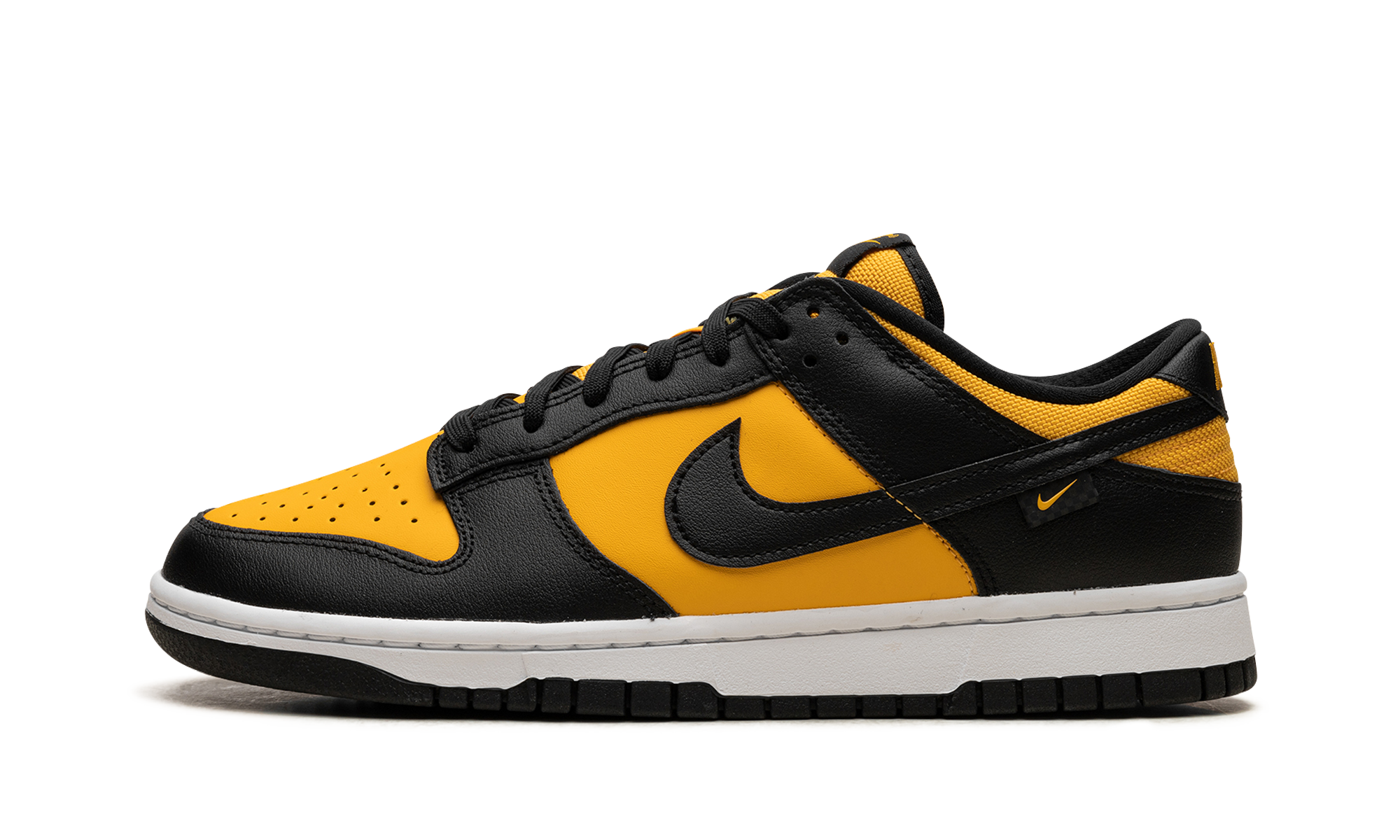 Nike Dunk Low Reverse Goldenrod 1