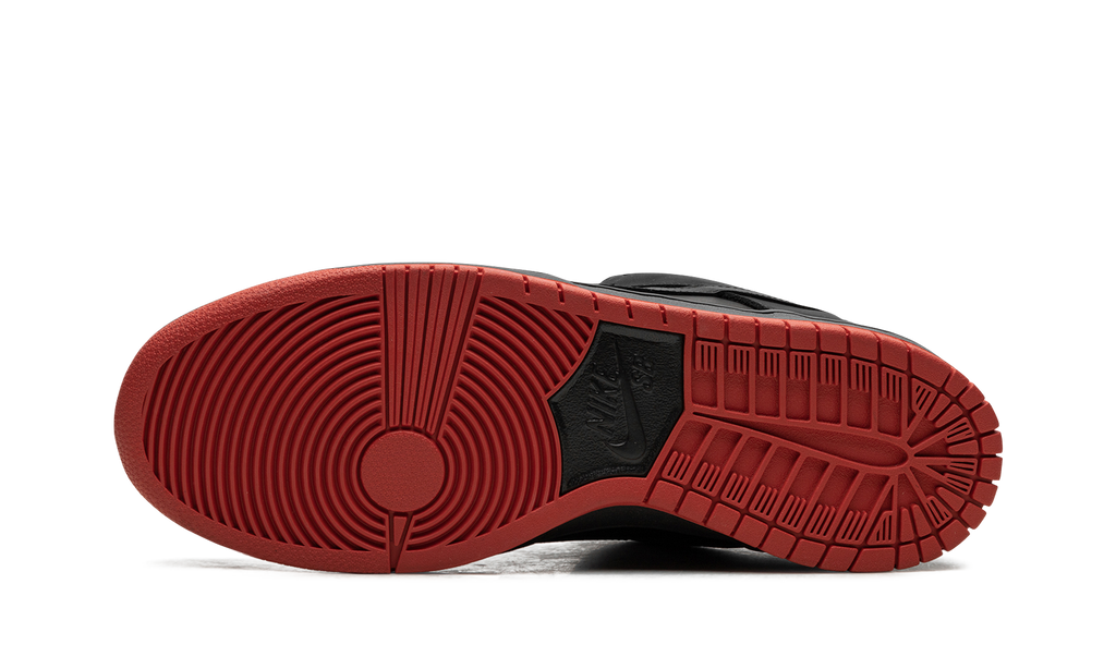 Nike Dunk Low SB TRD QS Black Pigeon 6