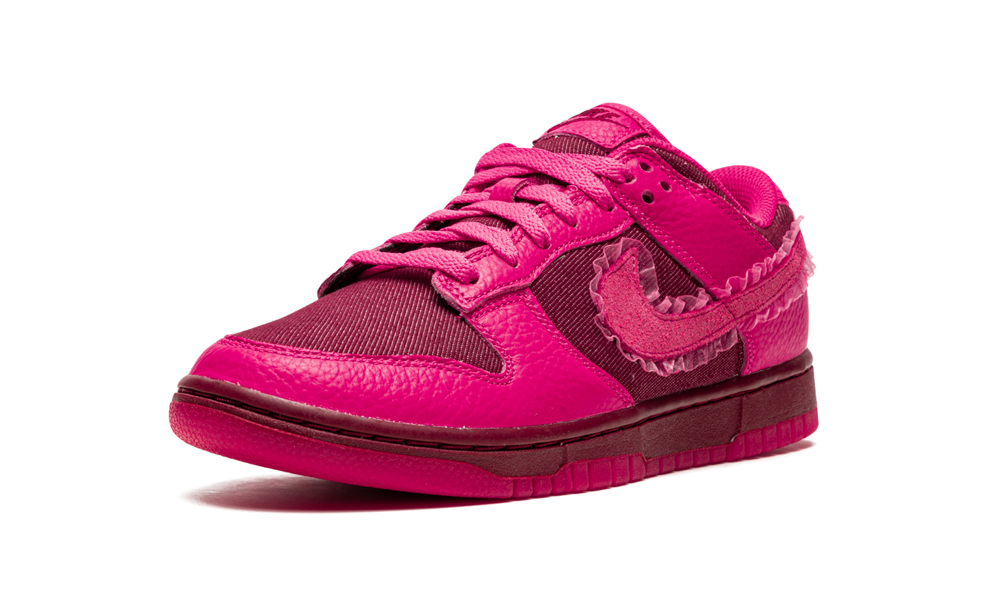 Nike Dunk Low Valentines Day (2022) 4
