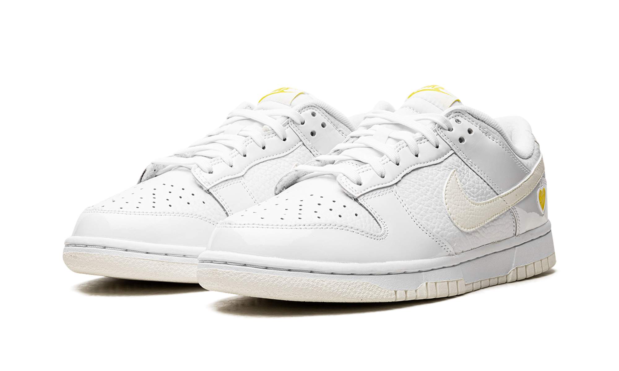Nike Dunk Low Yellow Heart 3