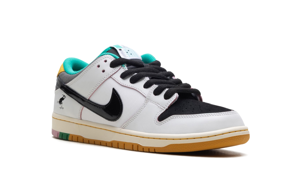 Nike SB Dunk Low CSEF 2