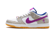 Nike SB Dunk Low Rayssa Leal 1