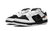 Nike SB Dunk Low x TIGHTBOOTH 3
