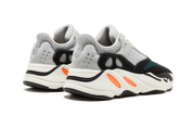 Yeezy 700 Wave Runner Solid Grey 4
