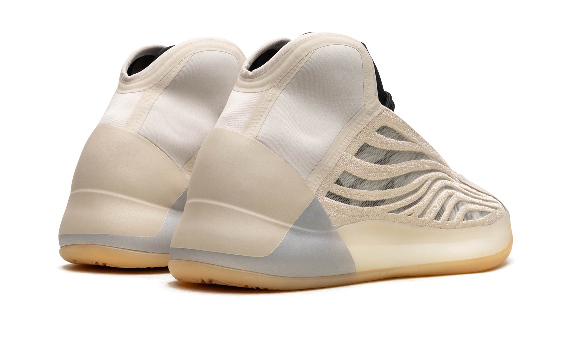 Yeezy QNTM Cream 4