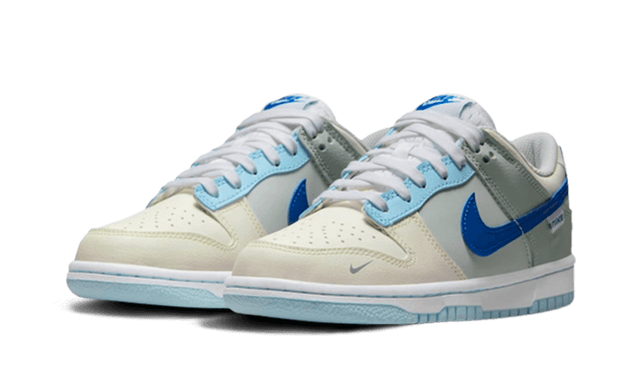 Nike Dunk Low Ivory Hyper Royal